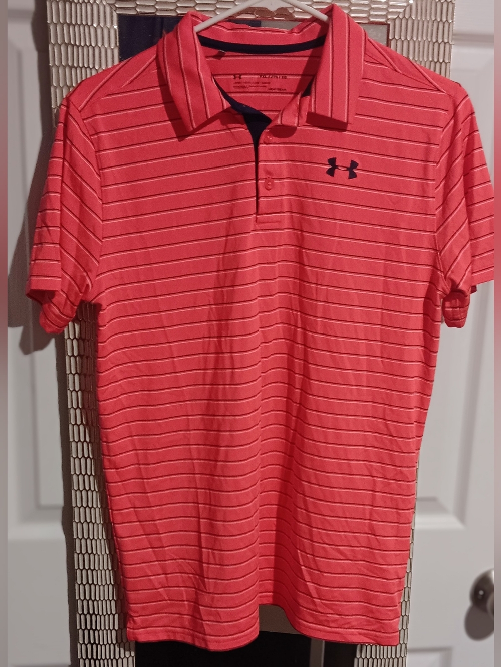 Under Armour Loose Polo Shirt Orange Sriped  HeatGear Youth size YXL